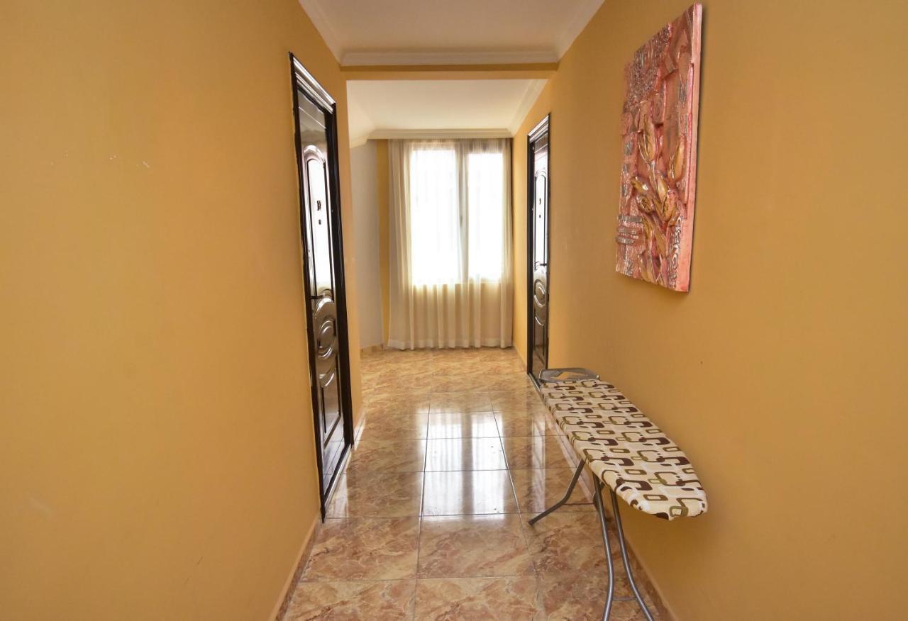 Family Apartments Батуми Экстерьер фото